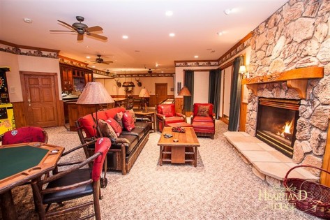 Downstairs recreation room in Sunset Valley Lodge